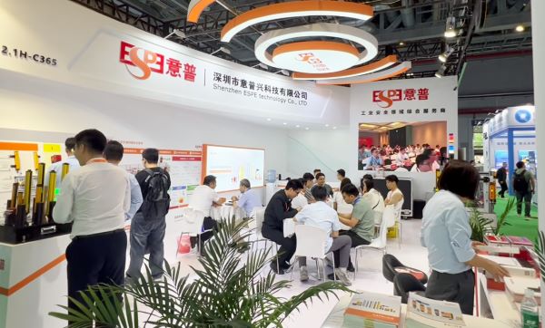 Shenzhen ESPE is awarded high honor from SNEC exhibition
